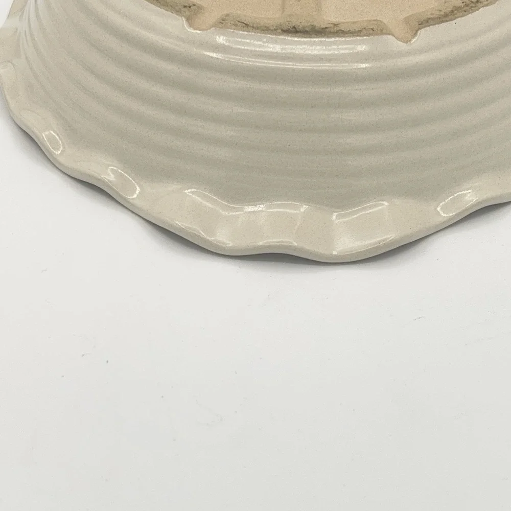 Pampered Chef Family Heritage Stoneware Scalloped Pie Plate 9